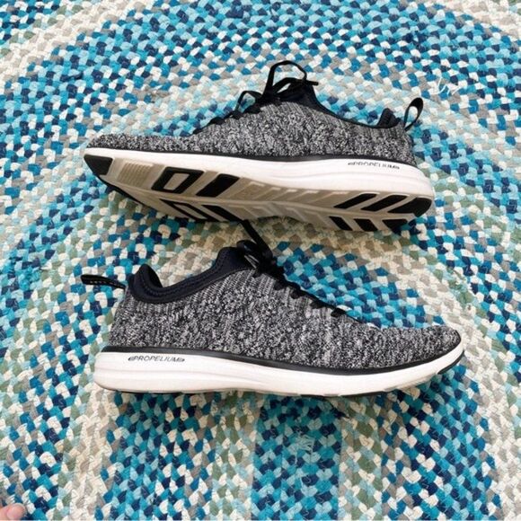 APL Shoes - Picture 5 of 9